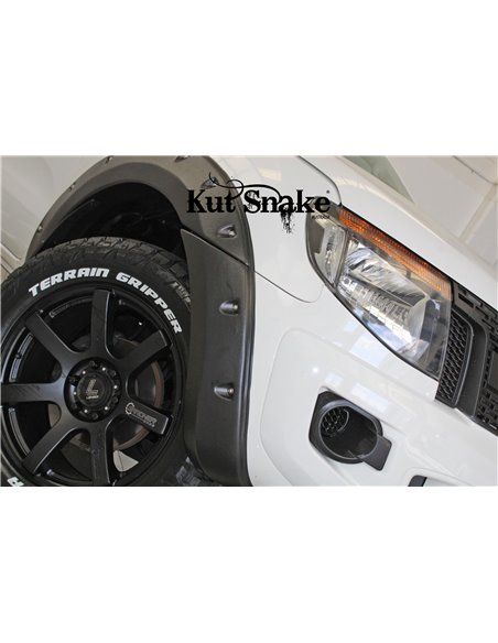 Obrobe blatnikov Ford Ranger PX1 40mm