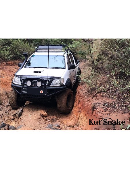 Obrobe blatnikov Toyota Hilux 2005-2012 50mm