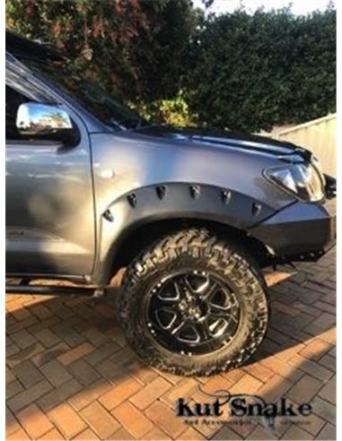 Obrobe blatnikov Toyota Hilux 2005-2012 95mm