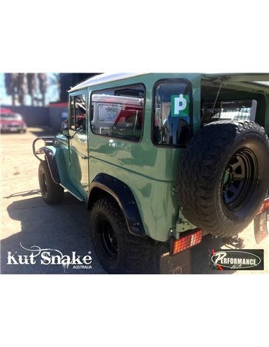 Obrobe blatnikov Toyota Land Cruiser 40