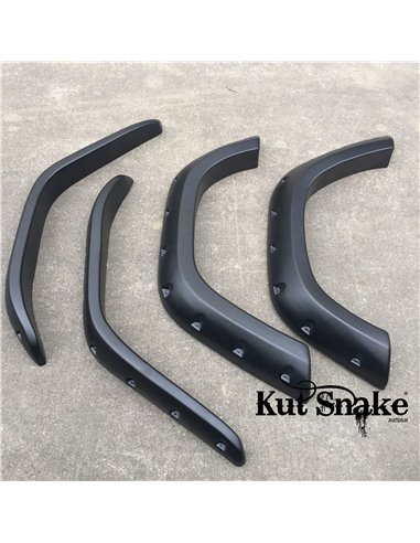 Obrobe blatnikov Toyota Land Cruiser 40