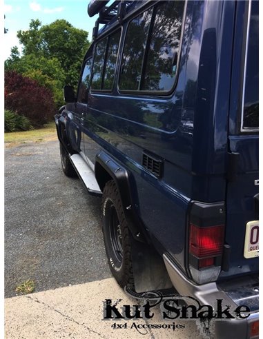 Obrobe blatnikov Toyota Land Cruiser 78 50mm