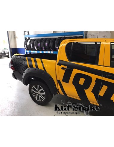 Obrobe blatnikov Toyota Hilux (Rocco) 2019+ 75mm